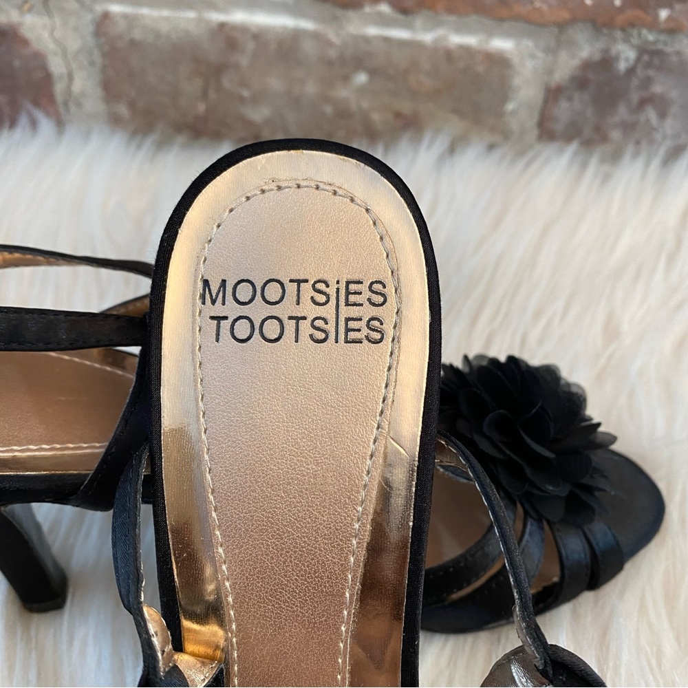 Mootsies Tootsies Black Strappy Slingback Heels, Size 6.5M - Picture 13 of 17